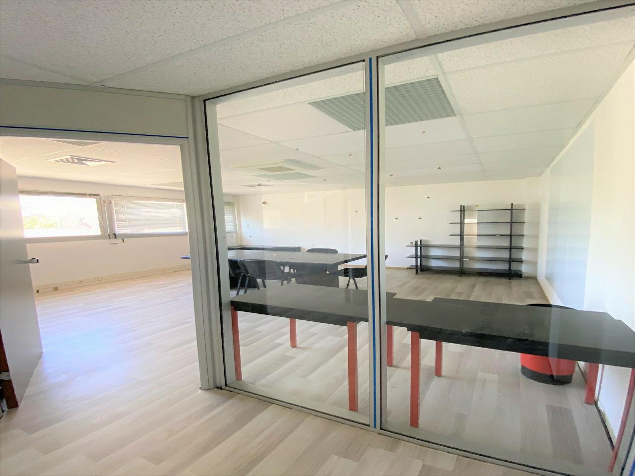 Bureau Aix-en-Provence 214m² Location bureau Aix-en-Provence Bouches-du-Rhône OLBUR2204252 11